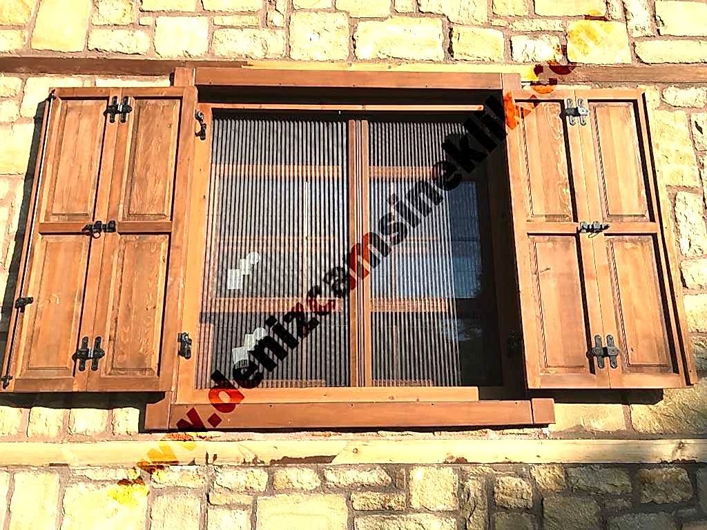 Yazlık Evler İçin En İdeal Sineklik Çeşitleri